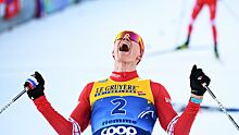 Лыжник Большунов выиграл индивидуальную гонку на этапе Кубка мира