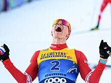 Лыжник Большунов выиграл индивидуальную гонку на этапе Кубка мира