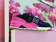 New Balance выпустил кроссовки для влюбленных
