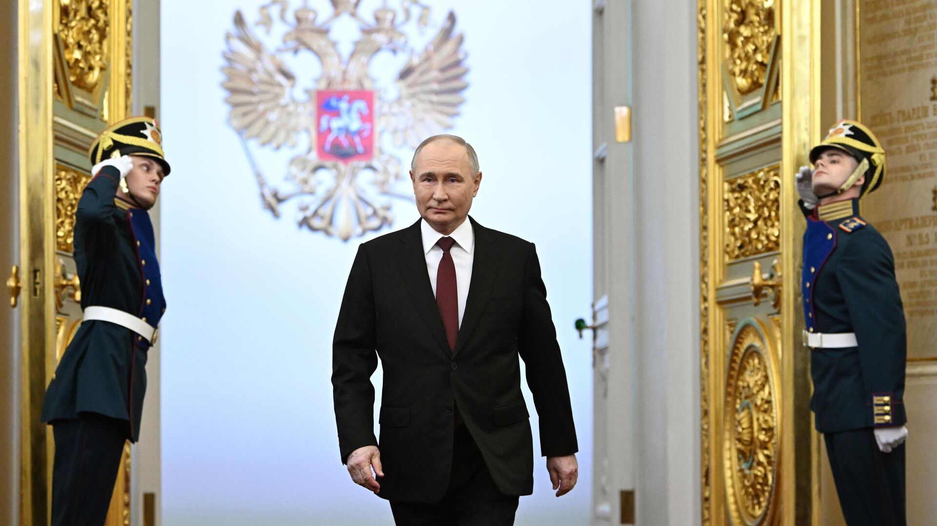 Пока вы не уснули: западные СМИ об инаугурации Путина и Симоньян о новой элите РФ