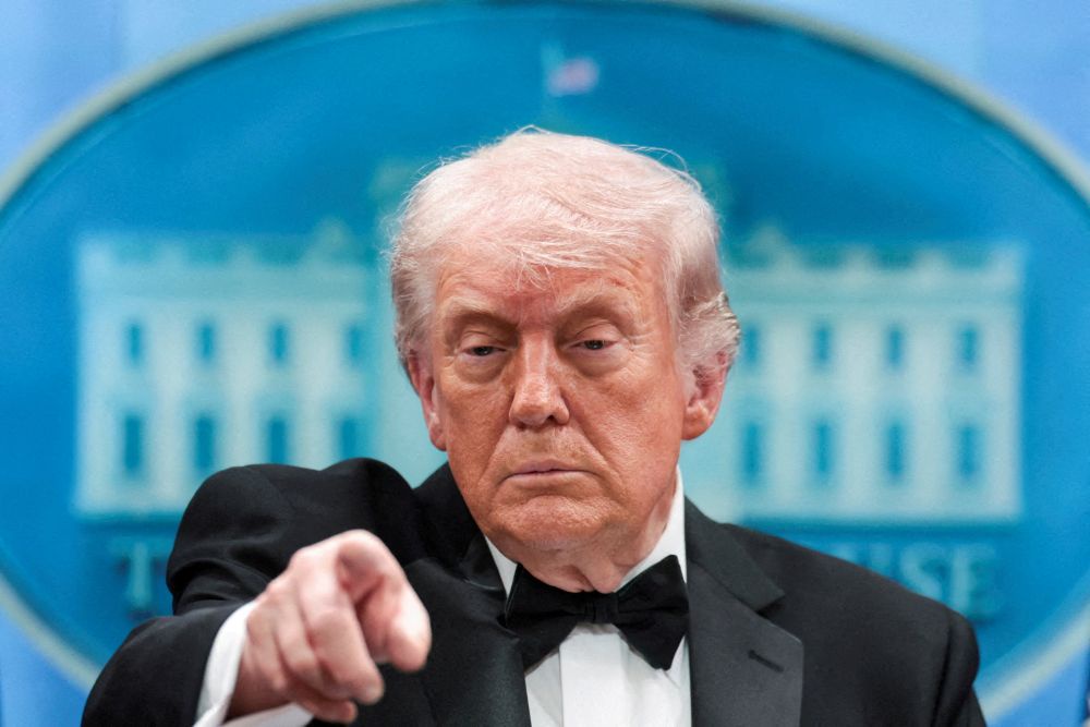 Трамп намерен сократить воинский контингент США в Италии и Испании