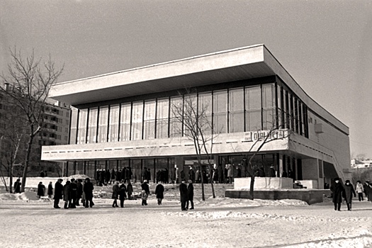 После семилетнего ремонта в знаменитом кинотеатре кино показывать не будут