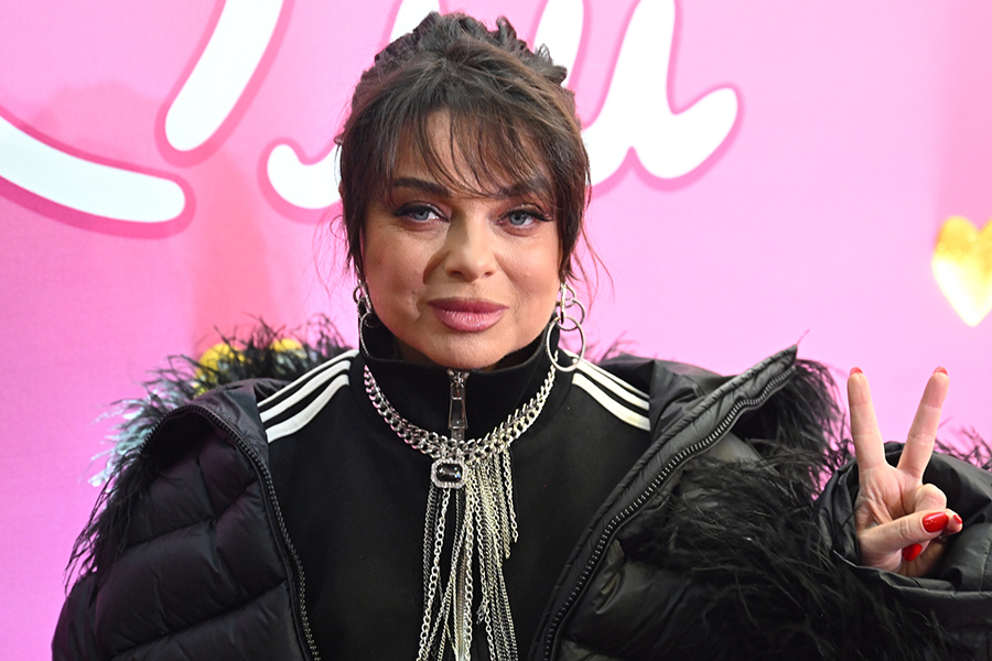 В честь юбилея мамы Люды Наташа Королева выставила Сергея Глушко