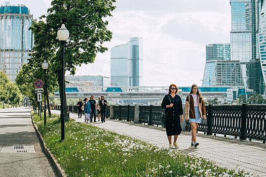 Участок набережной Тараса Шевченко станет пешеходным в праздничные и выходные дни