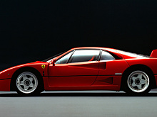 Суперкар Ferrari стоимостью $2,4 млн обменяли на внедорожник. Загадочная история из США