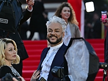 Российские звезды начали распродавать вещи из своего гардероба