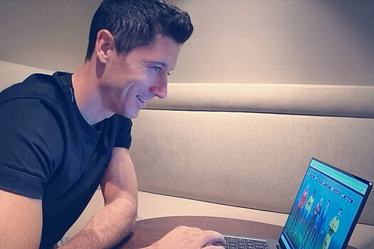 Симулятор футбольного менеджера от Роберта Левандовского получил первый трейлер