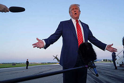 Финансовый аналитик Тимофеев: в торговой политике США упущен главный смысл