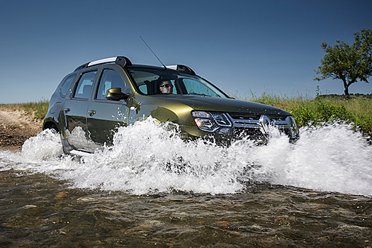 Renault Duster 2,0 6MT 4x4: Уроки экономии