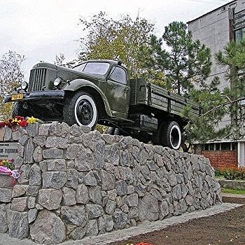 В Запорожской области подожгли легендарный грузовик