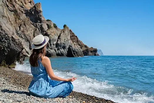 Бархатный сезон на черноморских курортах России обещает быть дольше обычного