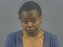 Женщина родила ребенка в туалете закусочной и попыталась смыть его в унитаз