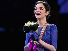 «С днем рождения, Женя». Ягудин, Авербух, Вейр и другие фигуристы поздравили Медведеву с 22-летием