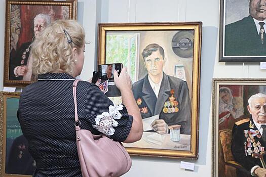 Во Владивостоке открылась выставка «Мирный Тихий»