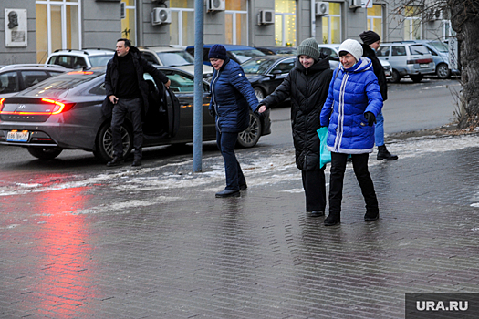 Жителей Челябинска предупредили о гололеде на дорогах
