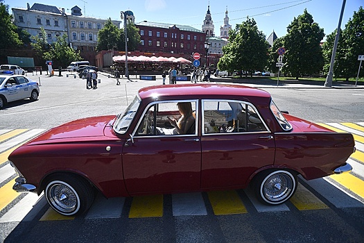 Прошло 50 лет: в РФ продают "Москвич" за 9 млн рублей