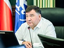 Ленар Сафин провел первую рабочую встречу с руководством КФУ