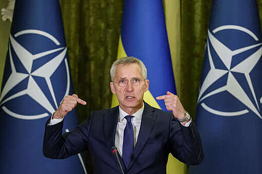 Столтенберг призвал страны НАТО предоставить Киеву поддержку из-за экокатастрофы