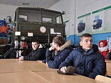 Помощь для армии. Двери рязанского ДОСААФ открылись для школьников