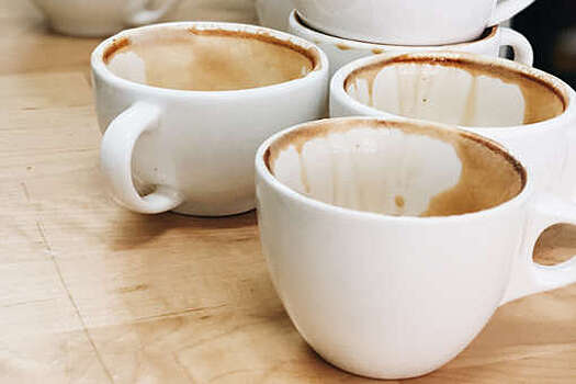 Врач Резник: большинству людей не стоит пить более трех чашек кофе в день