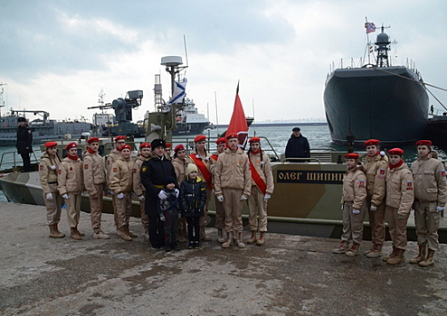 В Новороссийске прошла церемония присвоения почетного наименования противодиверсионному катеру Черноморского флота