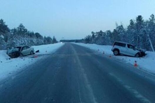 В ДТП под Сургутом пострадали шесть человек