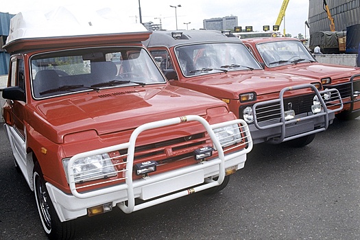 В Сети вспомнили редкий кабриолет Lada Niva Rodeo