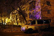 Названа причина появления огромной трещины перед обрушением в доме в Астрахани