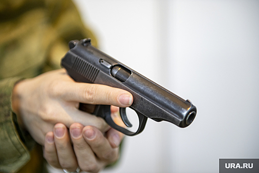 Shot: в Иркутске десятиклассник напал на школу с оружием