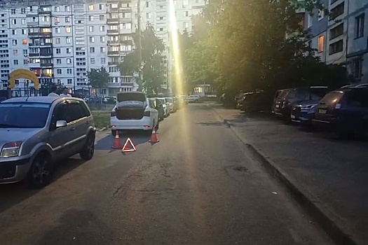 Автомобиль сбил 2-летнего ребенка в Нижнем Новгороде