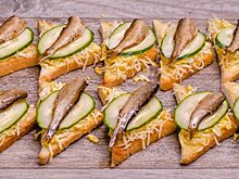 Забытая вкусная закуска к новогоднему столы: бутерброды со шпротами