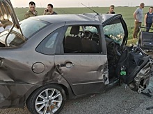 Двое погибших, четверо пострадавших: момент ДТП в Ставропольском крае попал на видео