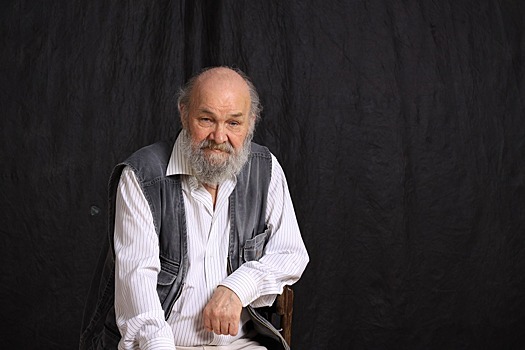 Леонид Изотов: «Стихи пишут не для праздников»