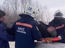 При столкновении двух иномарок в Новосибирске пострадали трое взрослых и младенец