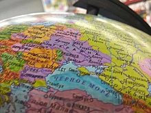 Библиотека вернула консульству Южной Кореи глобус с неверными границами