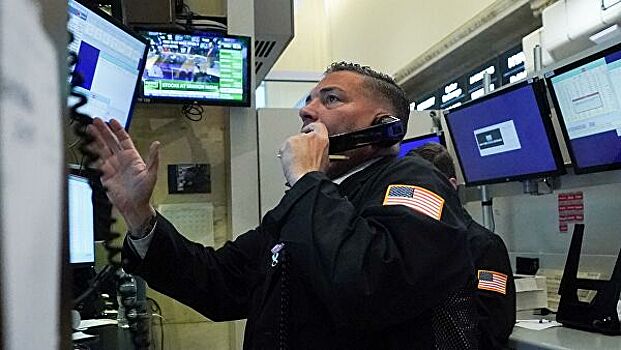 Эксперт рассказал о панике на фондовом рынке в США
