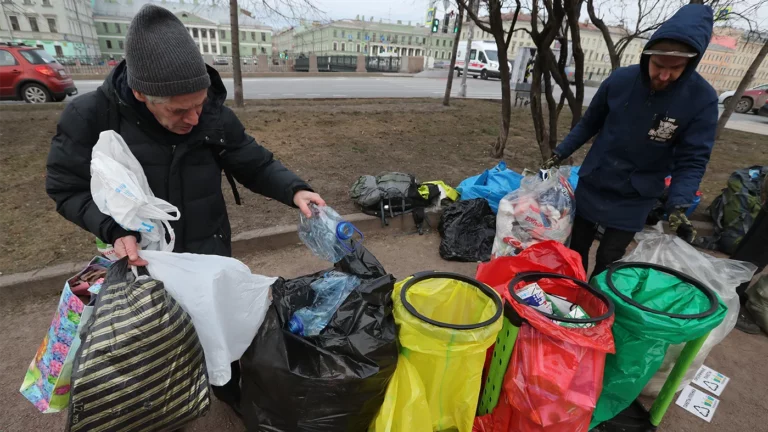 Россиян предупредили о штрафе за вынос мусора
