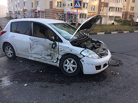 В Солнечном разбились две машины. Пенсионер в больнице