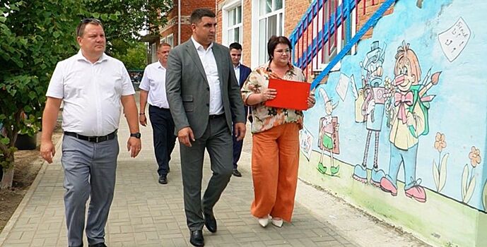 Константиновский район посетила группа губернаторского контроля