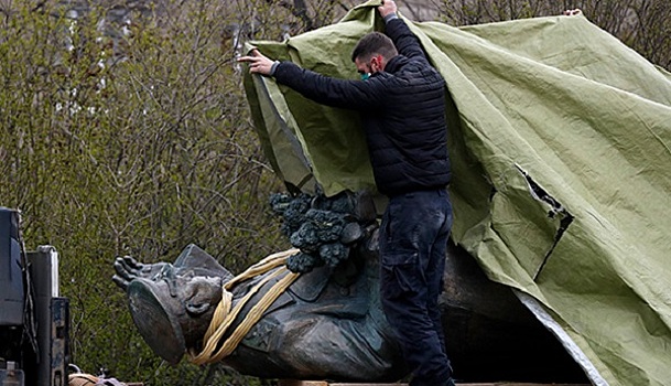 Чехи испугались русской мести за маршала Конева