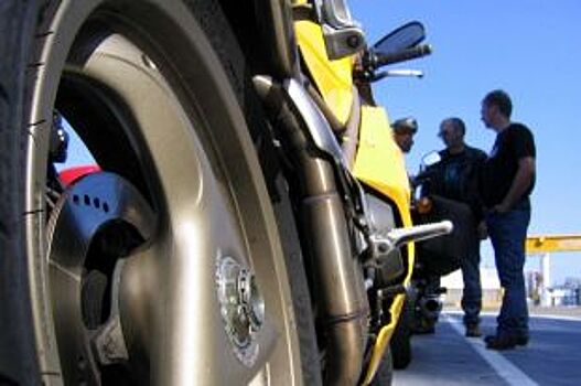 Архангельский мотоциклист погиб при столкновении с бесправным водителем