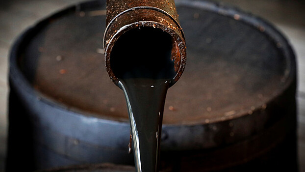 Некуда девать: На нефть нет спроса