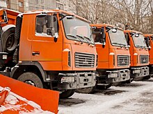 Автопарк Новосибирска пополнился 40 единицами уборочной техники