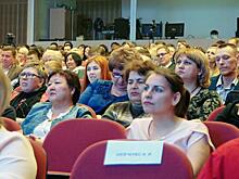 Заслуги медицинских работников отметили региональными наградами