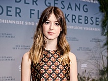 Дэйзи Эдгар-Джонс сыграет певицу в музыкальном фильме