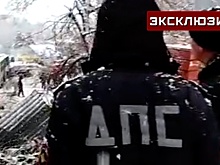 Снесенный забор и груда металла: кадры из Саратова, где автобус без тормозов съехал во двор дома