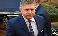 В Словакии назвали возможных организаторов покушения на премьер-министра страны