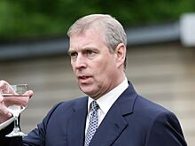 В Букингемском дворце отреагировали на планы премьера в отношении принца Эндрю