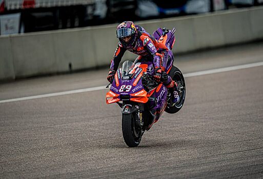 Хорхе Мартин выиграл спринт MotoGP в Германии и упрочил лидерство в чемпионате