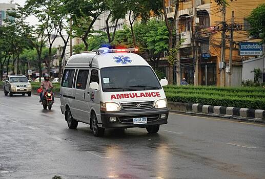 Отдыхавший в Таиланде украинец получил ножницами в спину от трансгендерной подруги